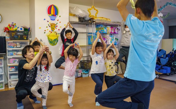 障害を持つ子どもたちとその家族、一人ひとりが輝ける場所を目指して——共生シンフォニー